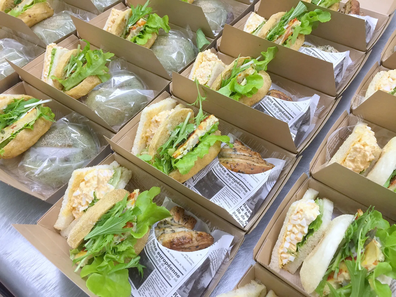 詰め終えたサンドBOX
