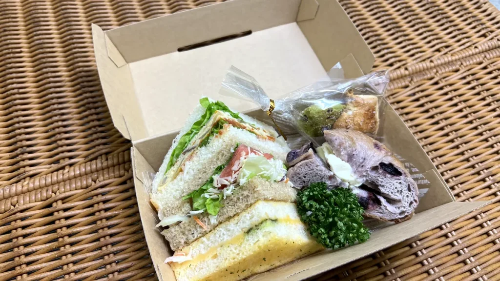江東区の展示会場へ、イベント出展者向けのベジタリアン軽食BOX52食